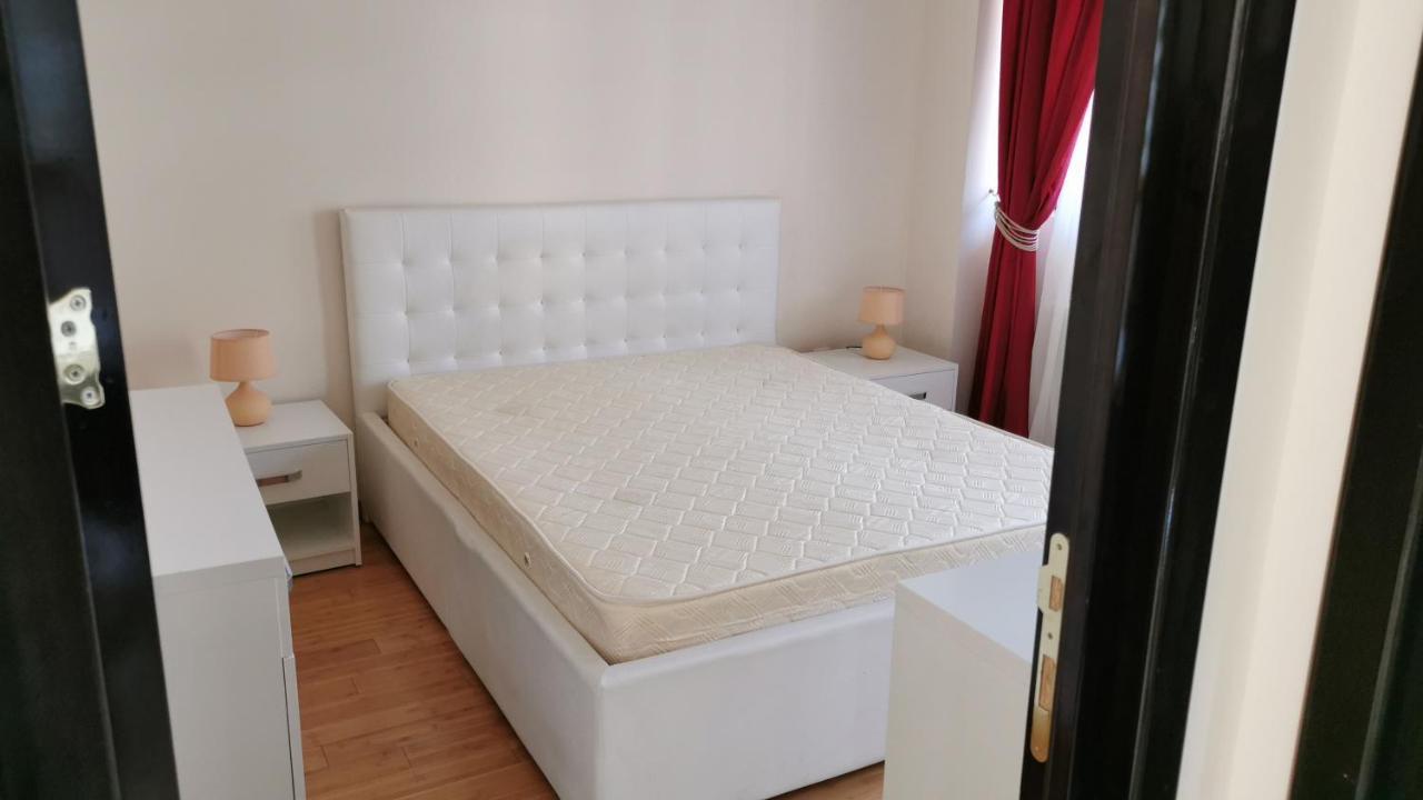 Luxurious Apartment In A Residential Complex In Copou For A Maximum Number Of 3 Persons Iasi Exterior foto